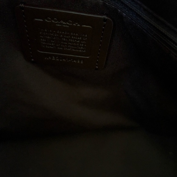 Coach Large NWT Tote Yellow Lazer Embossed Signature Leather - Picture 5 of 12